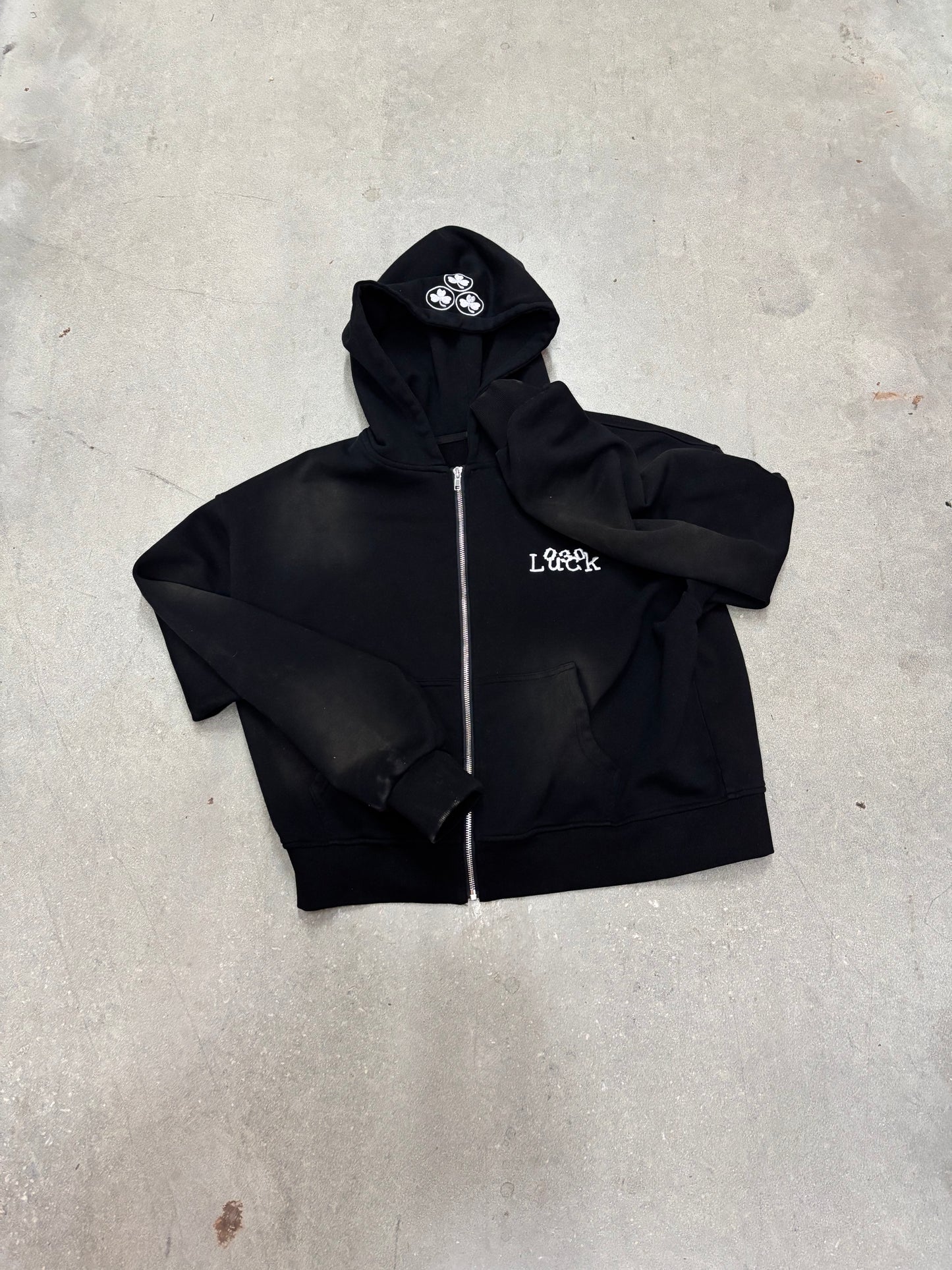 Luck in black!